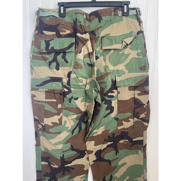 US Army Combat Pants Men Med-Long Woodland Camouflage 8415-01-390-8946 - Picture 5 of 7